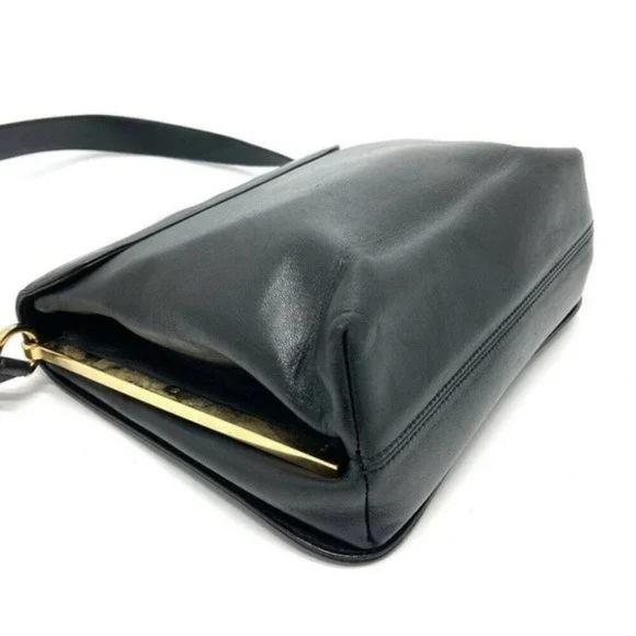 Salvatore Ferragamo purse - Picture 2 of 10